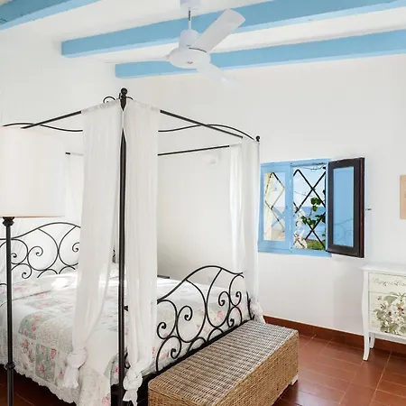 Casa 15 * كاستياداس